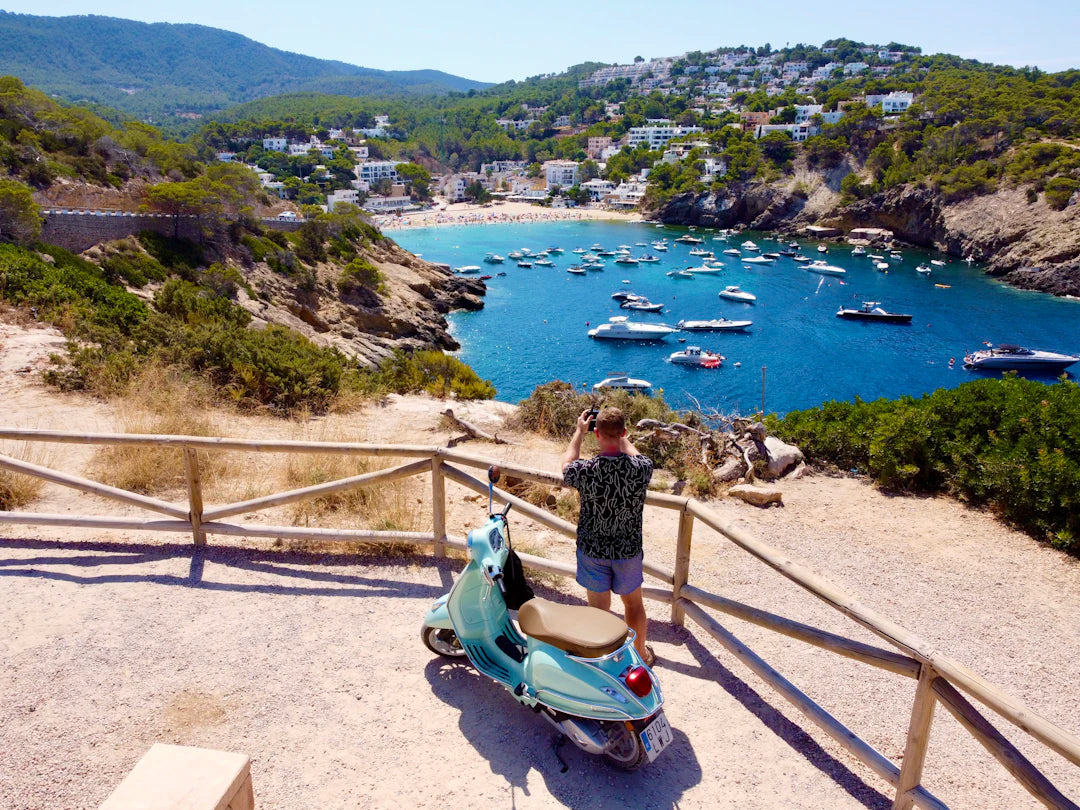 The Pros and Cons of Being a Digital Nomad