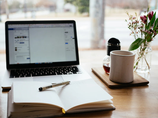 Mastering Your Remote Work Routine While Traveling