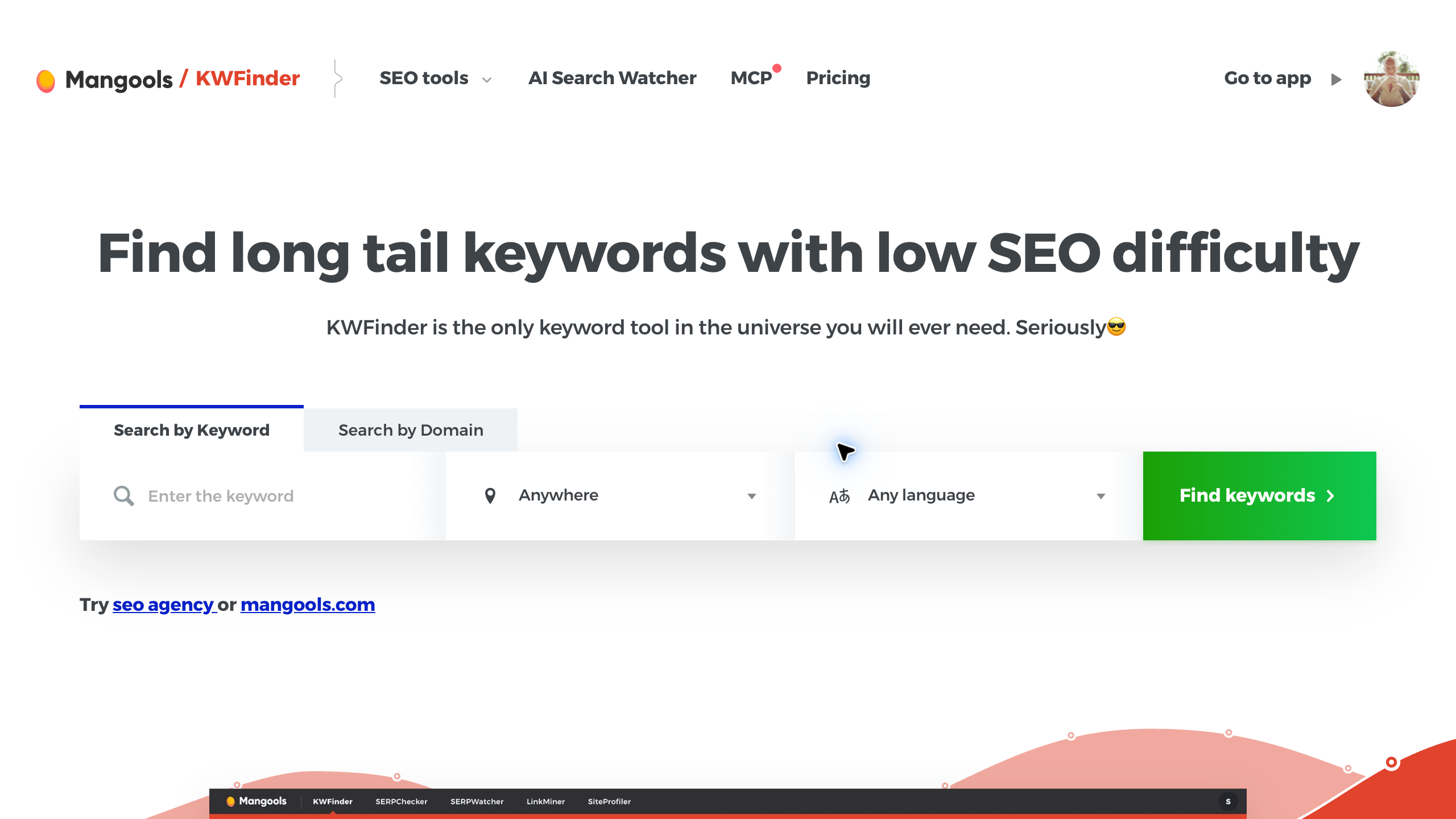 Mangools KWFinder product page showing keyword and domain search with location and language selectors